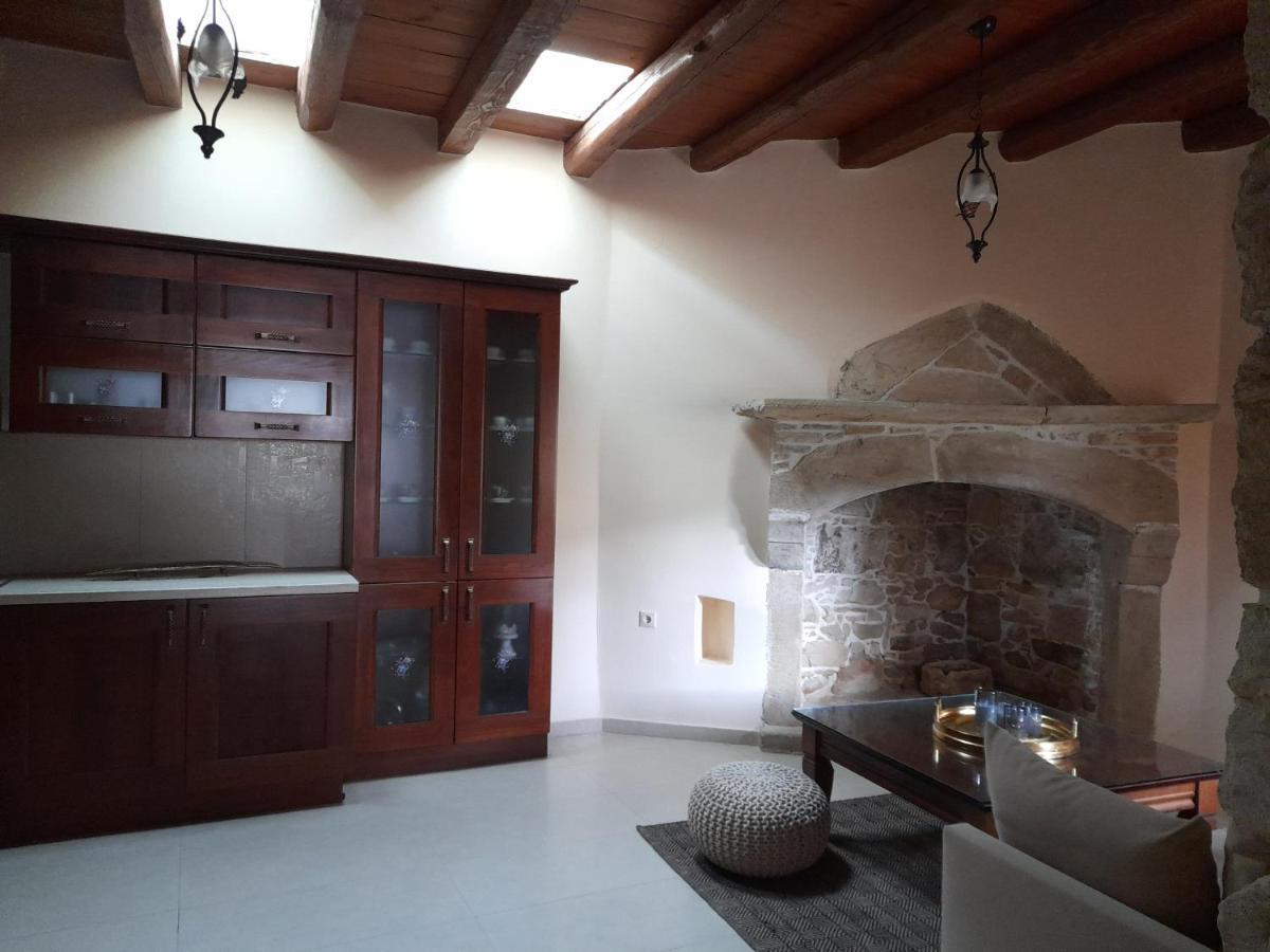 Villa Archontiko Kamilari Bagian luar foto