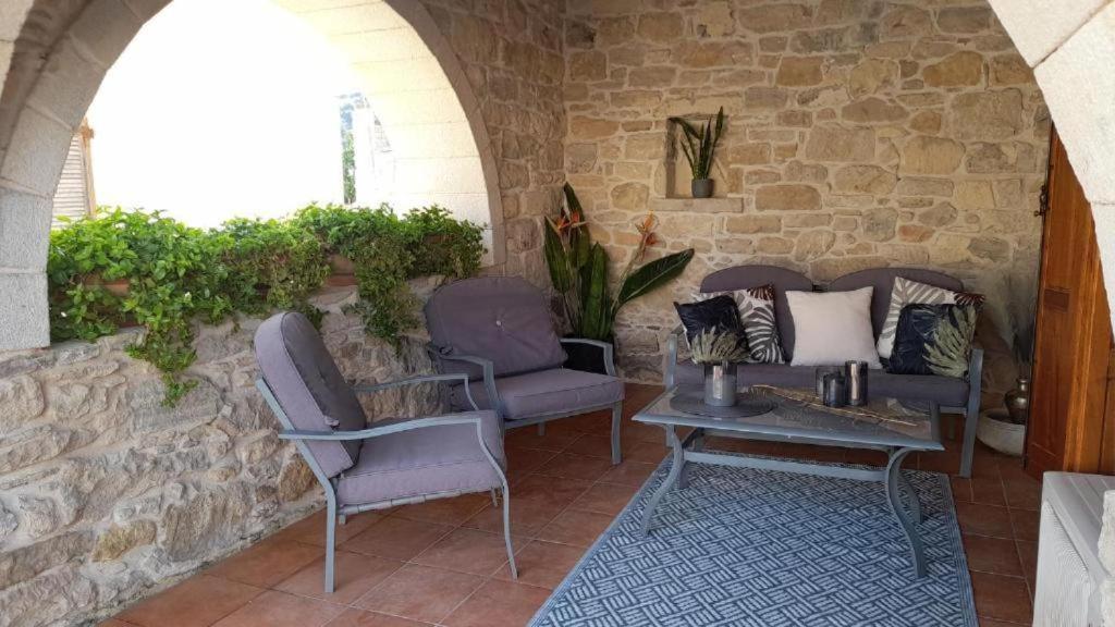 Villa Archontiko Kamilari Bagian luar foto