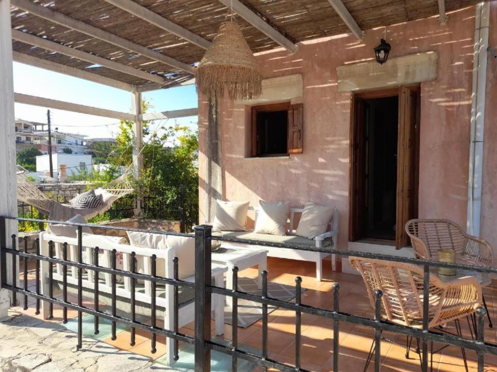 Villa Archontiko Kamilari Bagian luar foto